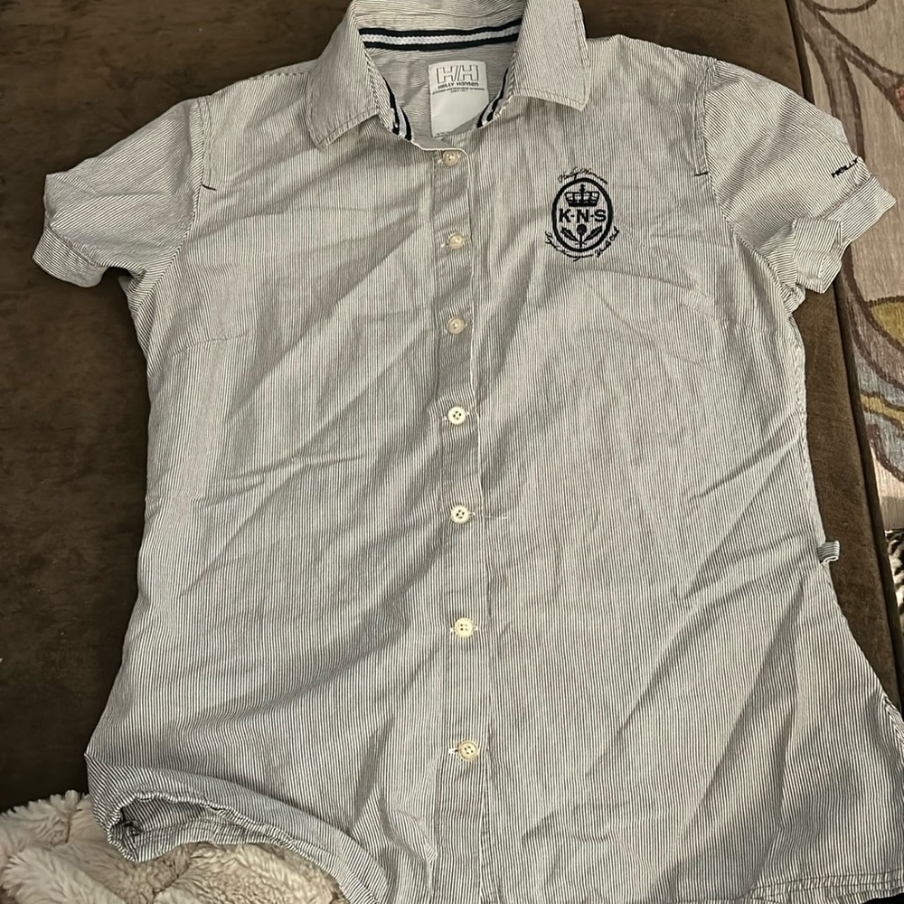 Helly Hansen 💯 cotton short sleeve button down